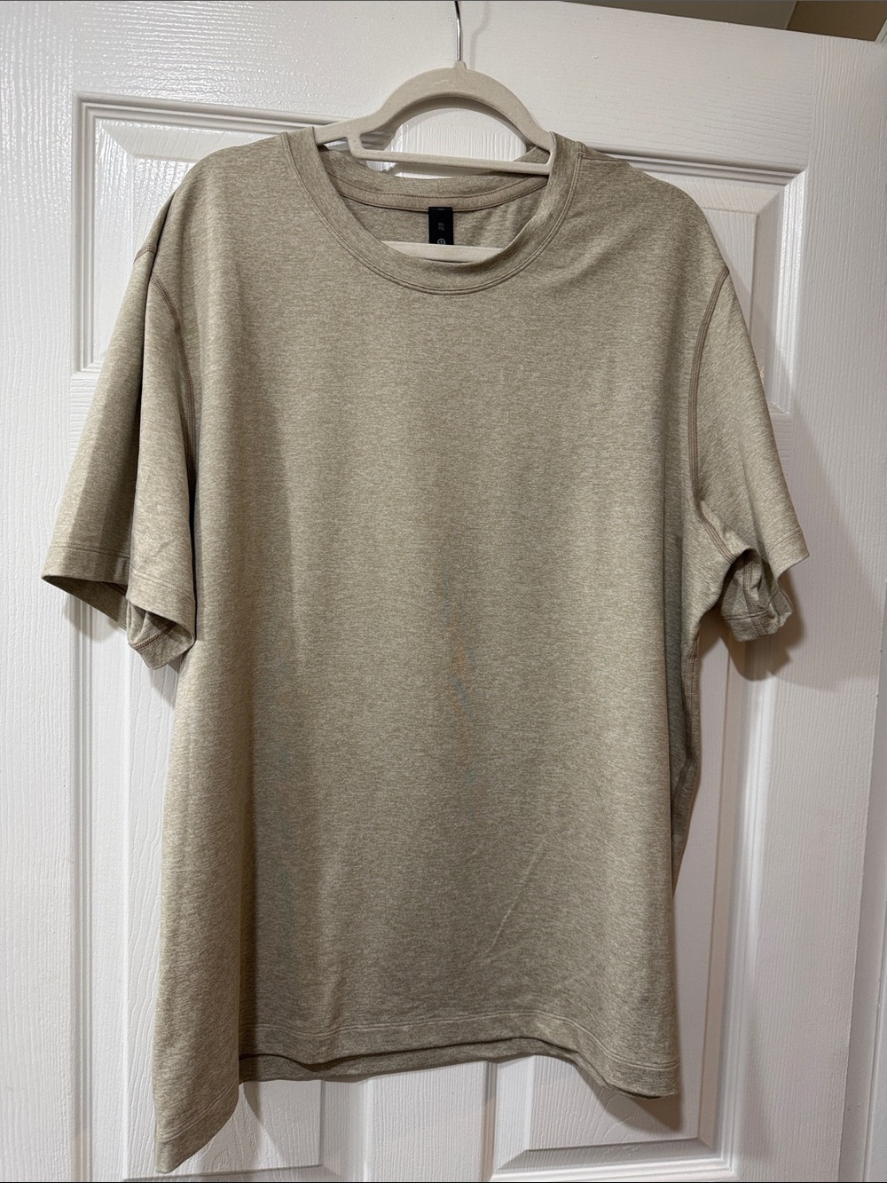 Lululemon Crew Neck T-Shirt in Light Taupe